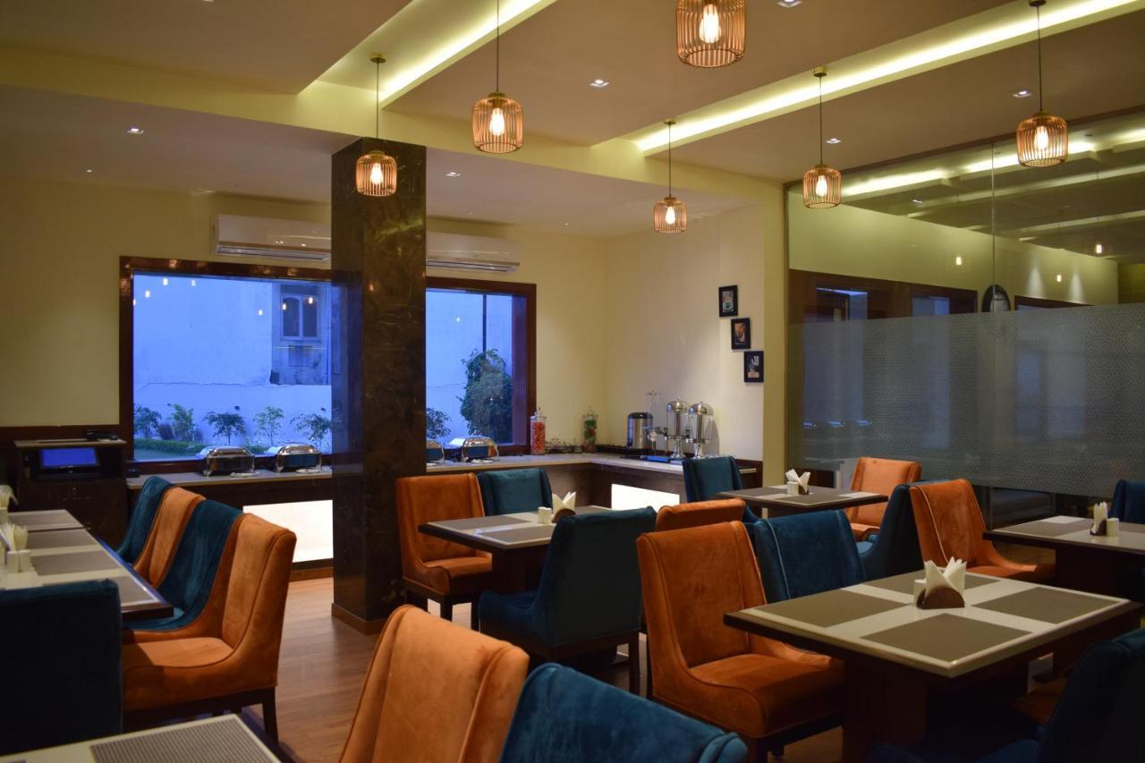 Hotel Ambica Katra Katra  Ngoại thất bức ảnh