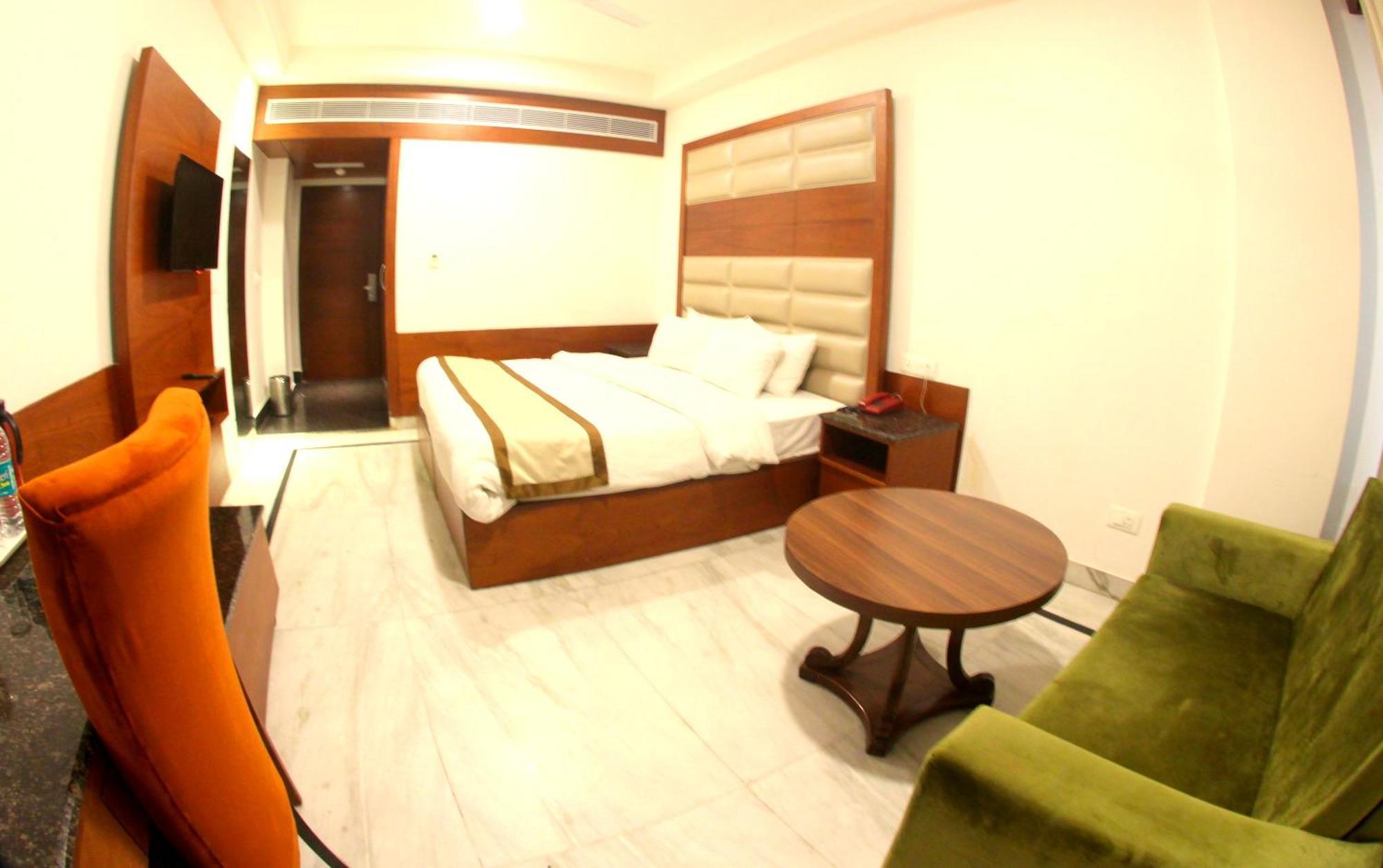 Hotel Ambica Katra Katra  Ngoại thất bức ảnh