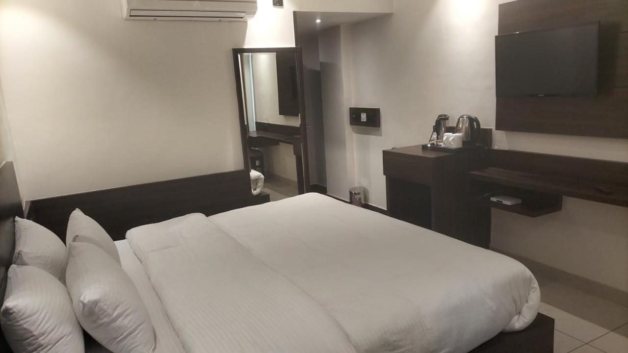Hotel Ambica Katra Katra  Ngoại thất bức ảnh