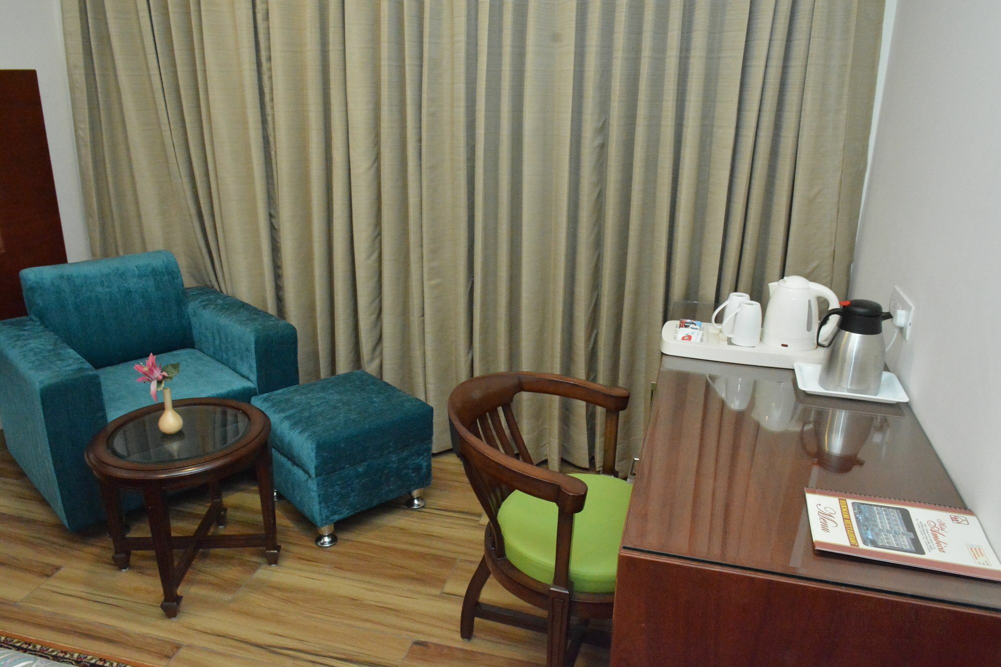Hotel Ambica Katra Katra  Ngoại thất bức ảnh